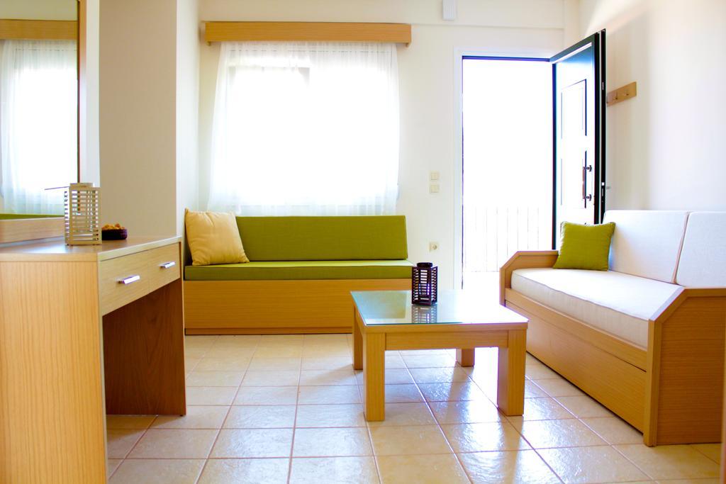 Olive Tree Apartments Fourka Habitación foto